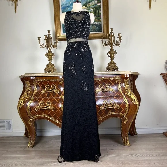 Richard Meier | Dresses | Meier Collection Formal Embroidery Illusion  Bodice Evening Prom Dress | Poshmark
